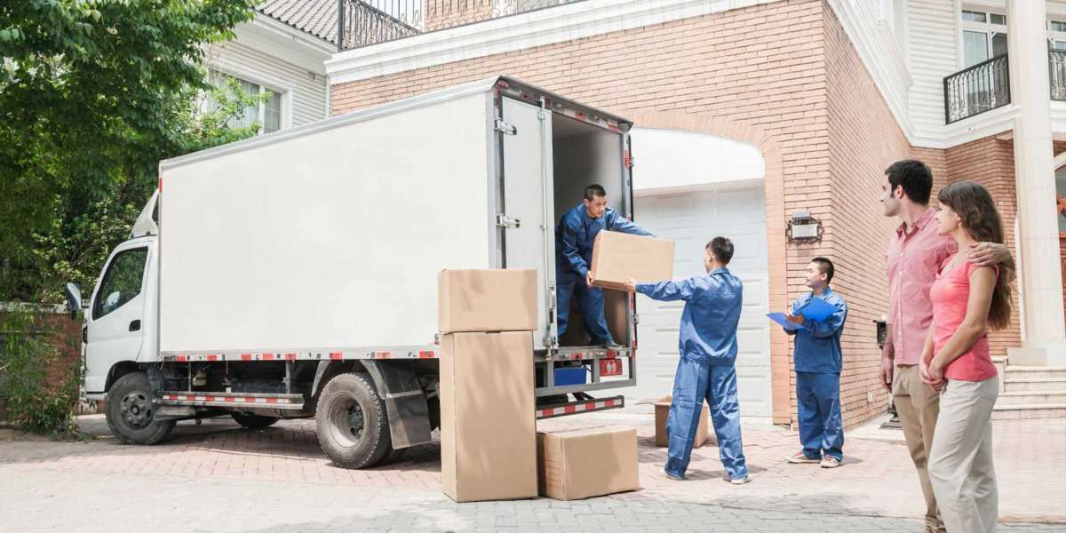 What makes M4 Movers different? International Movers & Packers in UAE?